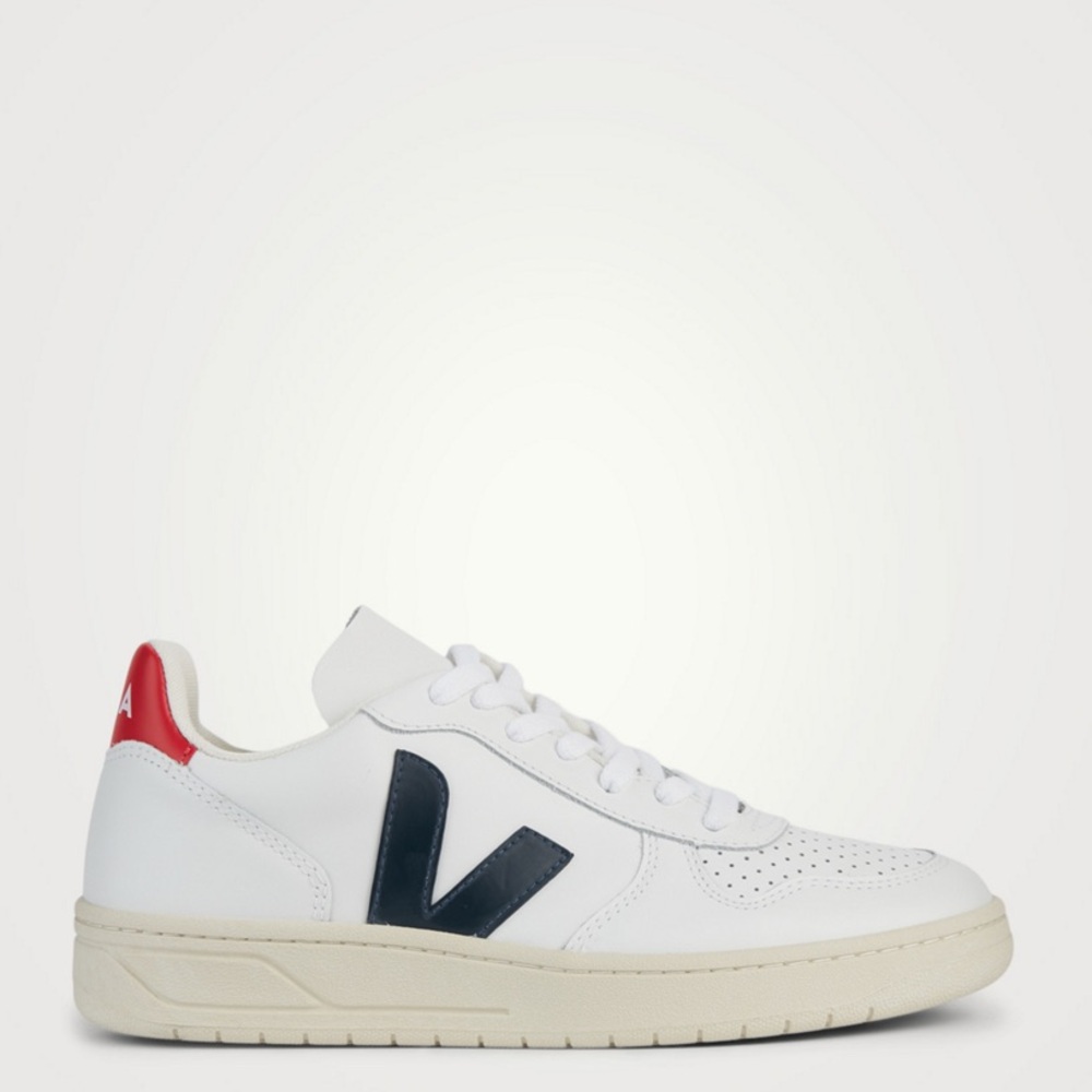 Veja V-10 White Leather Sneakers US 6 | Nautico Pekin Blue V Red Back Tab
